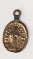 Nuestra Señora de Monserrat. Medalla (AE 22 mms.) R/ San Benito y Cruz. SIGLO xvIII