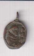 SAn Francisco de Asís . medalla (AE 15 mms.) R/ San Antonio de Padua. Siglo XVII-XVIII