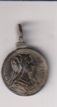 Busto de Jesús. Medalla (AE 17 mms.) R/ Busto de maría. Siglo XVII-XVIII