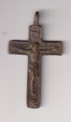 Jesús en la Cruz. (Ae 43 mms) R/Virgen en la Cruz y Ley: Virg Inmaculata Puram