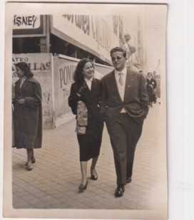 fotografía (8X6 CM: ) Fot. laurentino. Fotografía San Lucas. Madrid. Fechado 20 Nov. 1954