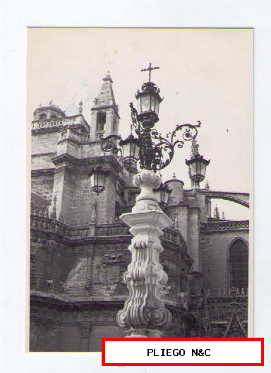 Fotógrafo Agudelo. Plaza de la Virgen de Los Reyes. ´Fuente de J. Lafita. Años 60-70. Sevilla