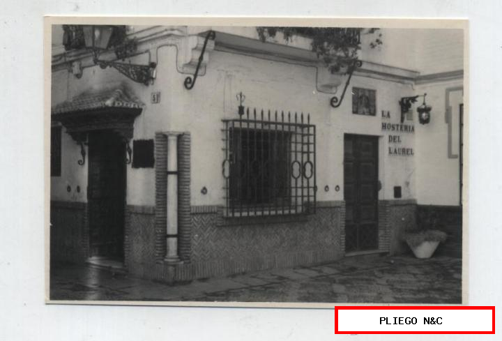 Fotógrafo Agudeló. La Hostería del Laurel. Plaza de los Venerables. 12x9. Sevilla años 60