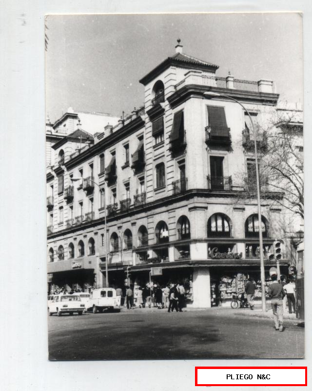 Fotógrafo Agudeló. Calle Laraña, 2. 12x9. Sevilla años 60