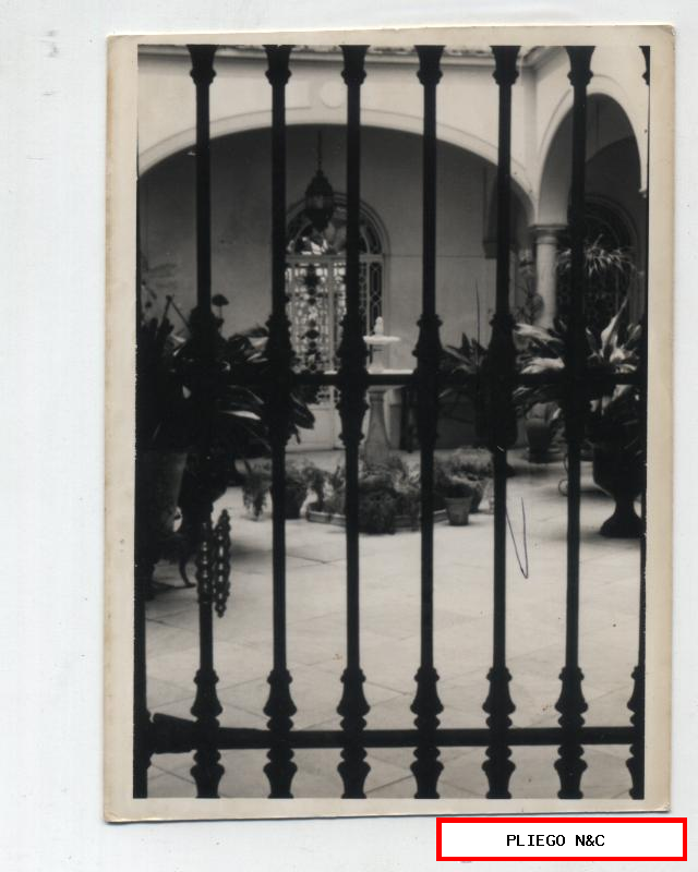 Fotógrafo Agudeló. Calle Santa Ana, 41. 12x9. Sevilla años 50-60