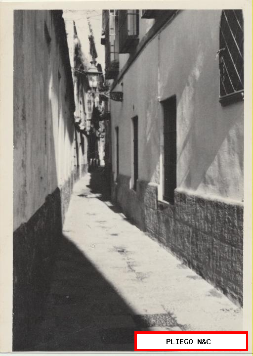 fotografía (9x12) calle vida. Fotógrafo Agudelo. Años 60-70