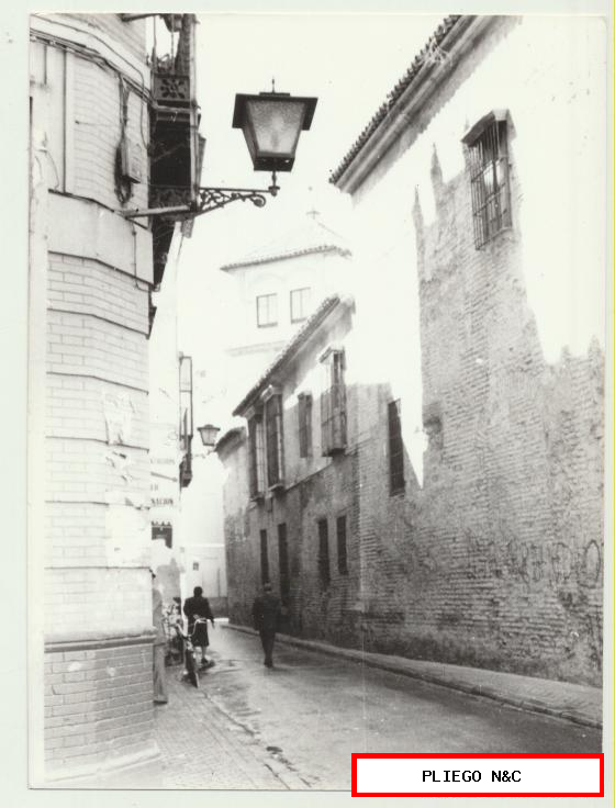 fotografía (9x12) calle amparo. Fotógrafo Agudelo. Años 70