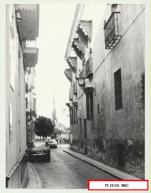 fotografía (9x12) calle don remondo. Fotógrafo Agudelo. Años 70
