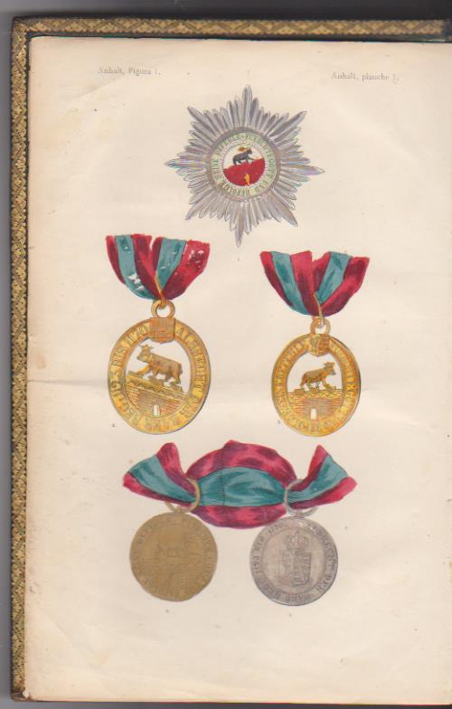 Historia Trajes y Condecoraciones de todas las Órdenes de Caballería e Insignias de Honor
