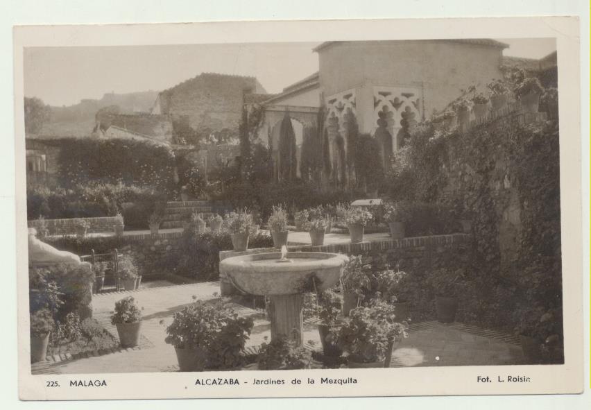 Foto-Postal. Málaga. Alcazaba-Jardines de la Mezquita. Foto L. Roisin. Franqueado y fechado en Málaga en 1941