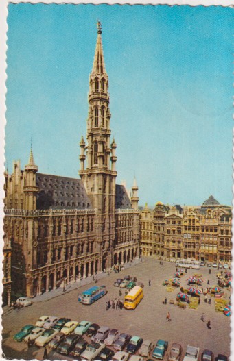 Bélgica. Bruselas. Grand Place et Hotel de Ville. Por Avión. Franqueado y fechado el 15 Oct. 1964. Destino: Barcelona