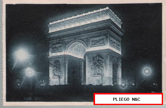 Paris la nuit. L´Arc de Triomphe