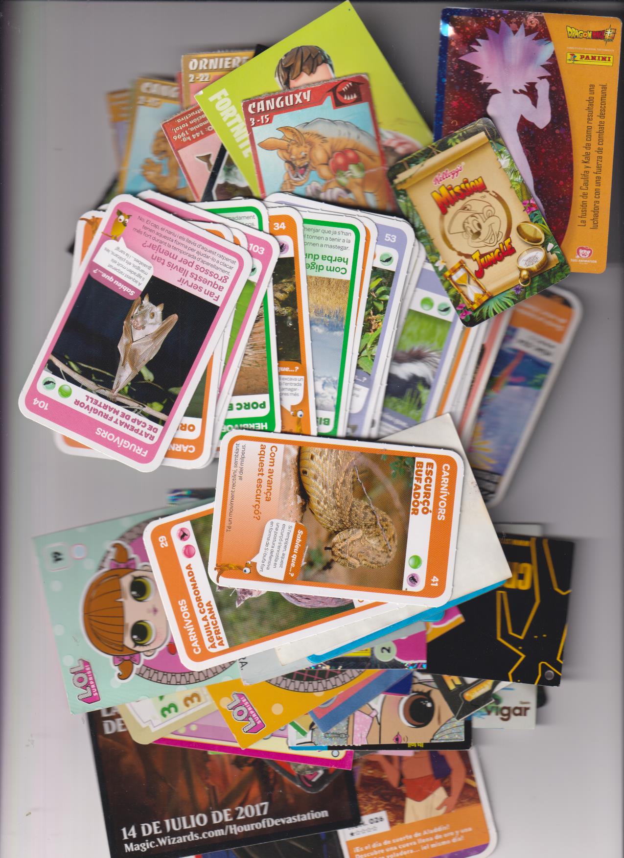 LOte de 75 Cromos: Bollycao, Danone, Dixan, Frigo...