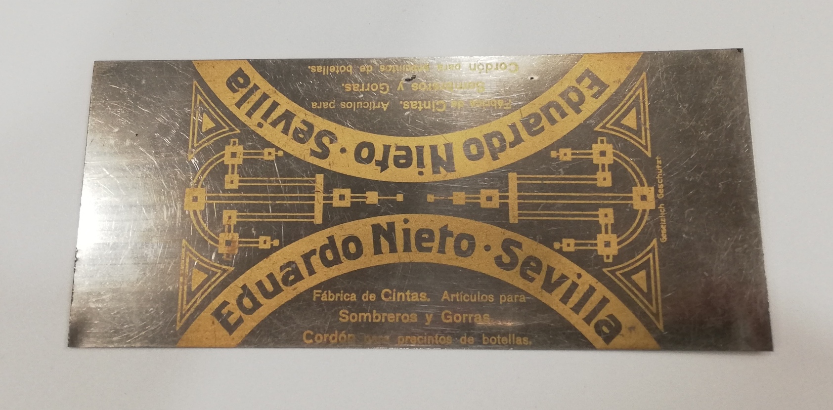 Placa publicitaria de Eduardo Nieto, Sevilla. Fábrica de cintas. Principios siglo XX. Interesante