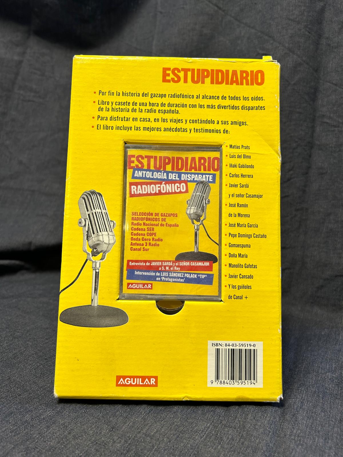 Estupidiario. Antología del disparate radiofónico. Aguilar. Cassete