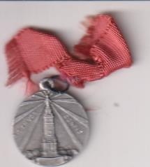 Medalla (AL-2,2 Cms.) S.C. En Vos Confío. R/ Apostolado de la Oración Sevilla 1945