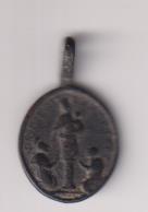 Nuestra Señora del Pilar. medalla (AE. 1,8 cms.) R/ Santa Bárbara. Siglo XVII-XVIII