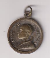 Pio XII. Medalla (2,2 cms.) R/ ANNO SANTO