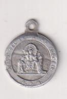 Reina del Santísimo Rosario. Medalla (AL 20 mm.) R/Corazón de Jesús. Siglo XIX