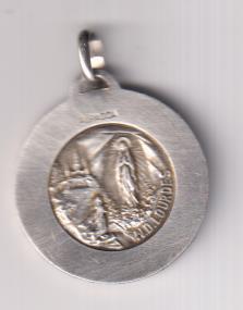 Santa Bernadette. Medalla (Alpaca 32 mm.) R/N.S. de Lourdes