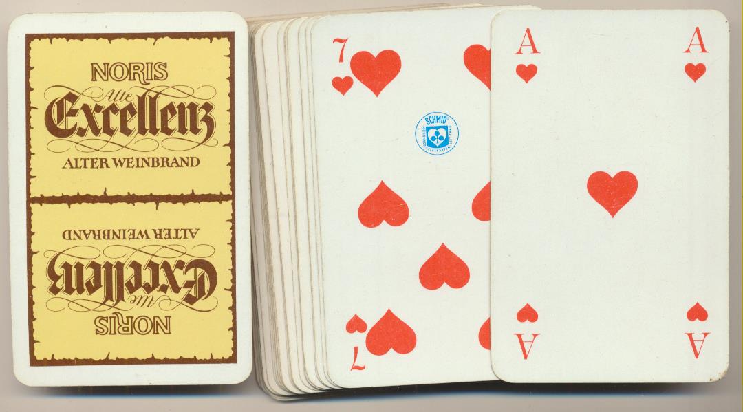 Baraja Póker de 32 cartas. F.X. Schmid Spielkarten. Publicidad de Noris Alte Excellenz. Alter Weinbrand